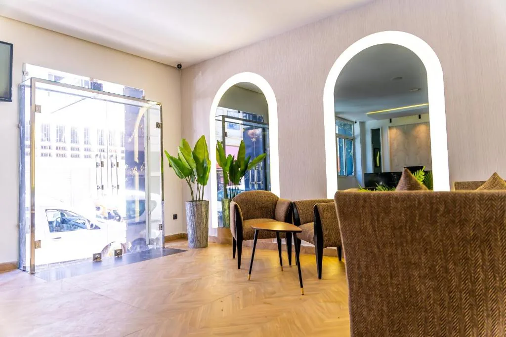 Hotel Les Ambassadeurs — photo 12